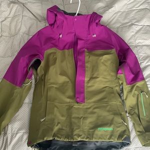 Patagonia Womens sz Small Anorak ski jacket.
